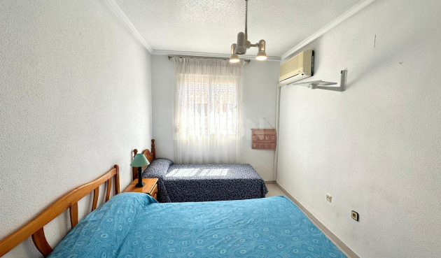 Odsprzedaż - Daszek - Torrevieja - Acequion