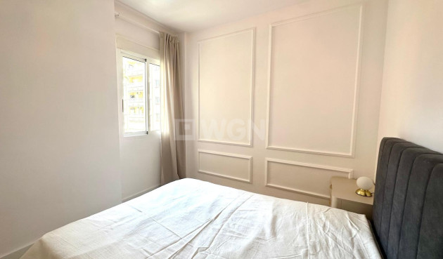 Wiederverkauf - Wohnung - Torrevieja - Centro