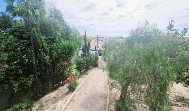 Resale - Villa - Torrevieja - Los Balcones - Los Altos del Edén