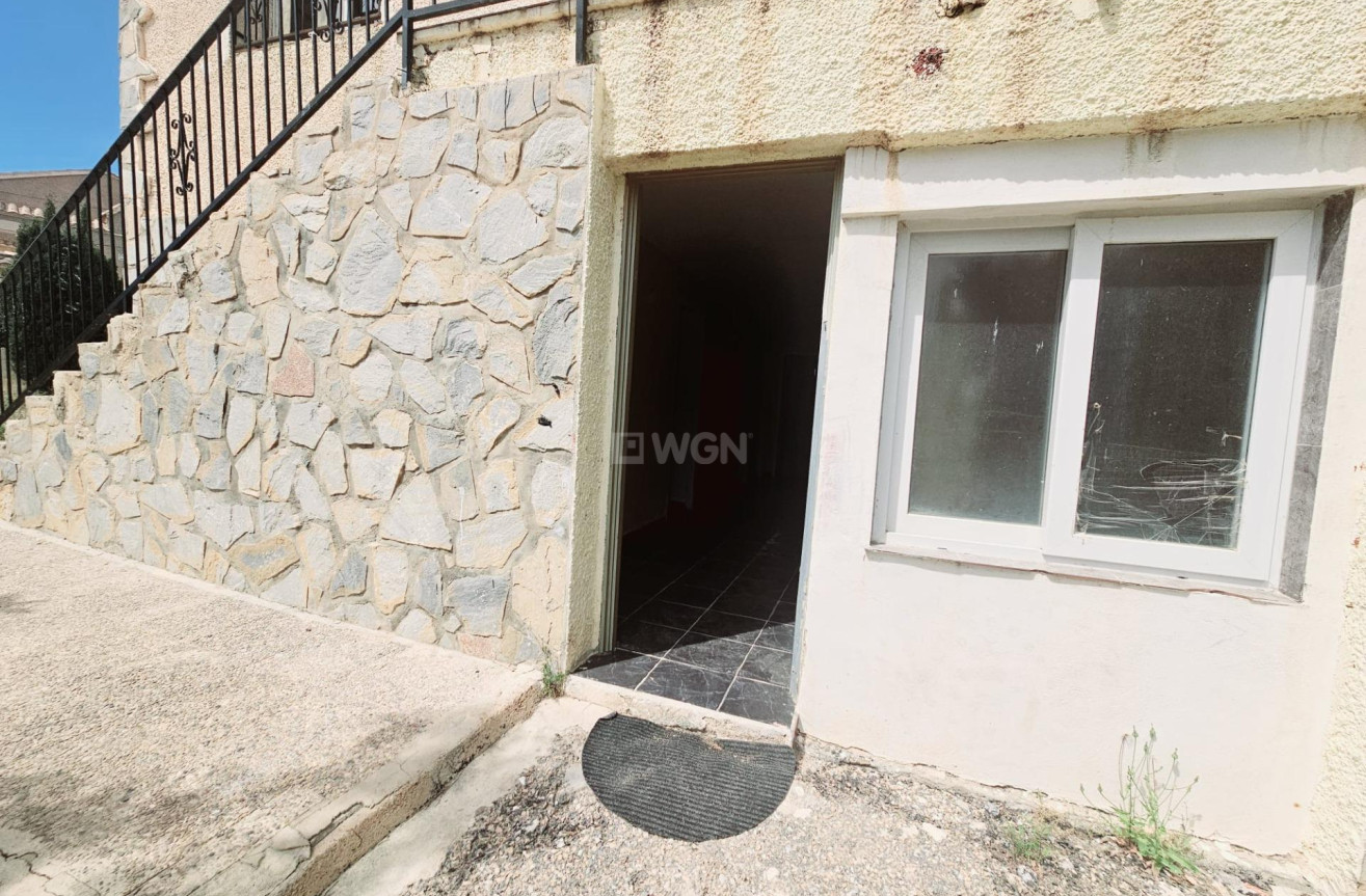 Resale - Villa - Torrevieja - Los Balcones - Los Altos del Edén