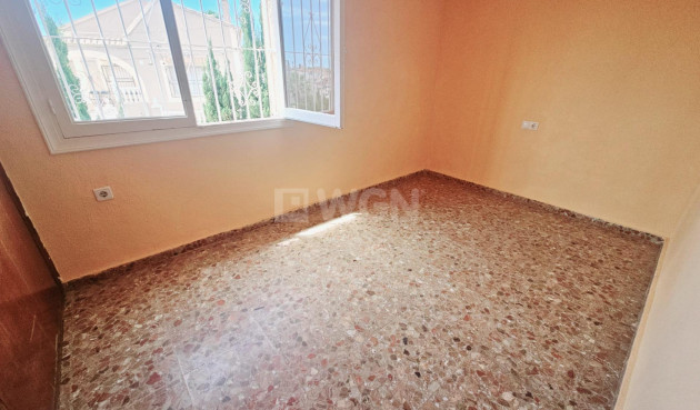 Resale - Villa - Torrevieja - Los Balcones - Los Altos del Edén
