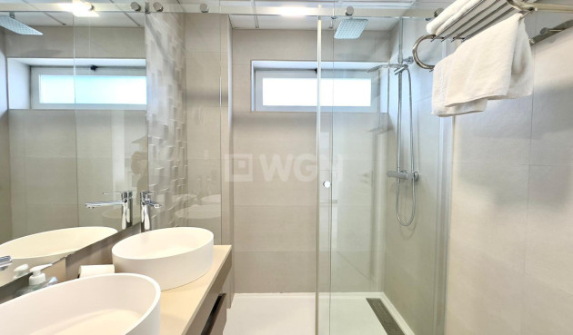 Reventa - Apartamento / piso - Finestrat