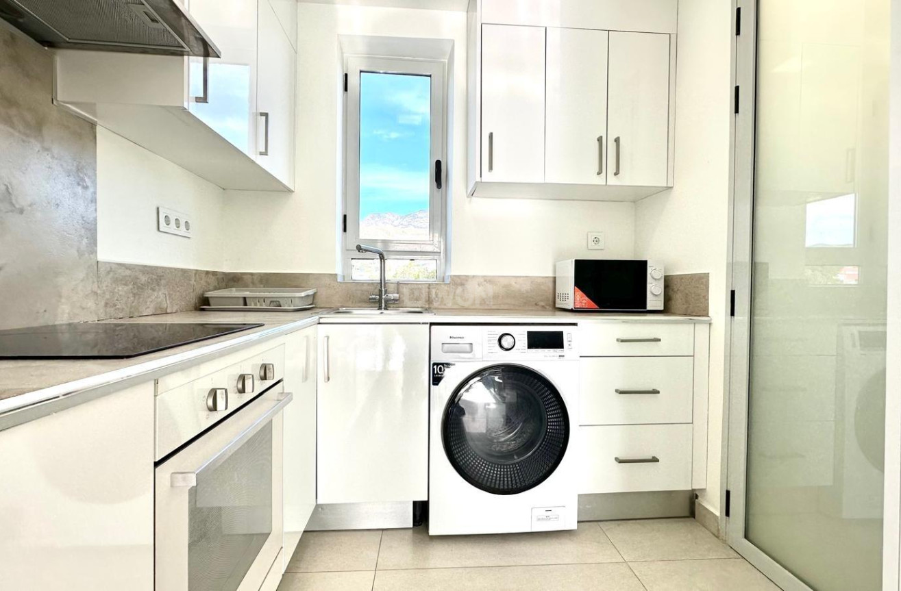 Reventa - Apartamento / piso - Finestrat