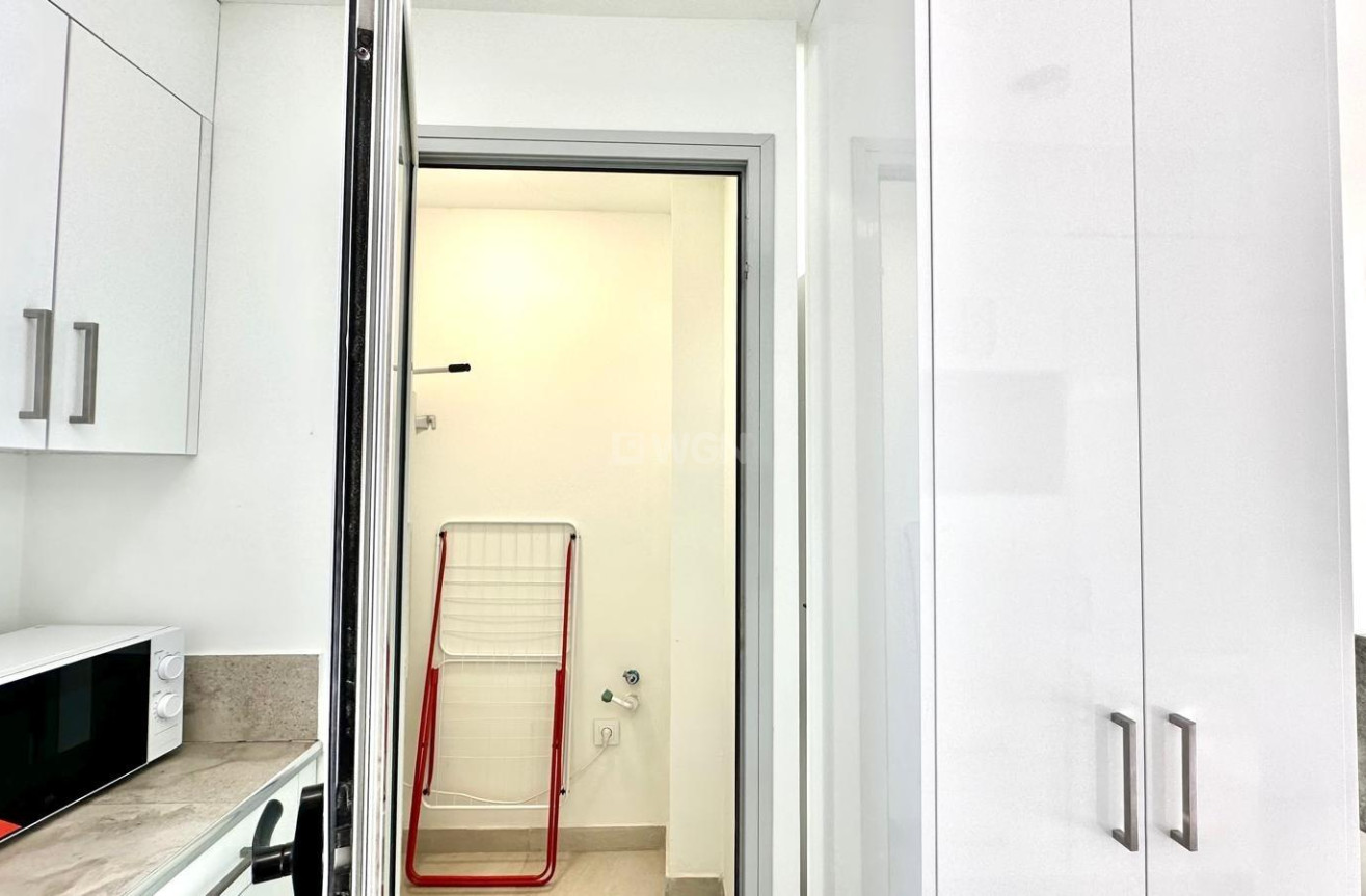 Reventa - Apartamento / piso - Finestrat