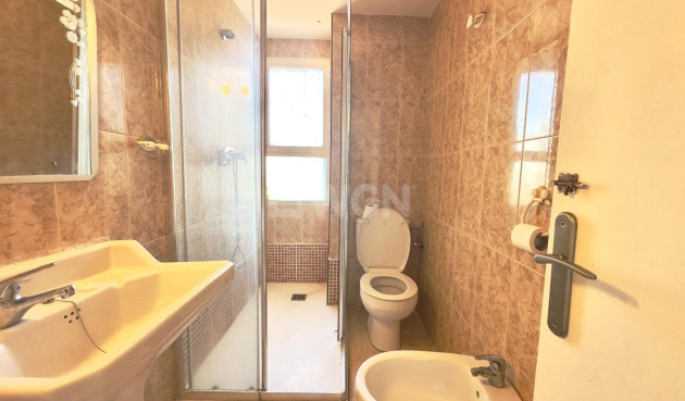 Reventa - Apartamento / piso - Torrevieja - Zona Los Frutales