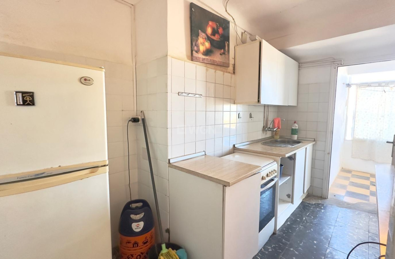 Reventa - Apartamento / piso - Torrevieja - Zona Los Frutales