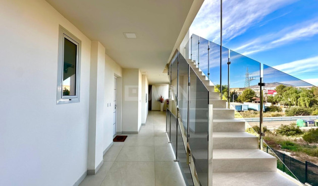 Reventa - Apartamento / piso - Finestrat