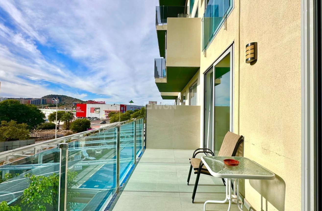 Reventa - Apartamento / piso - Finestrat