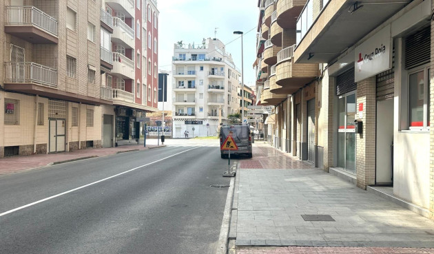 Wiederverkauf - Wohnung - Torrevieja - Playa del Cura