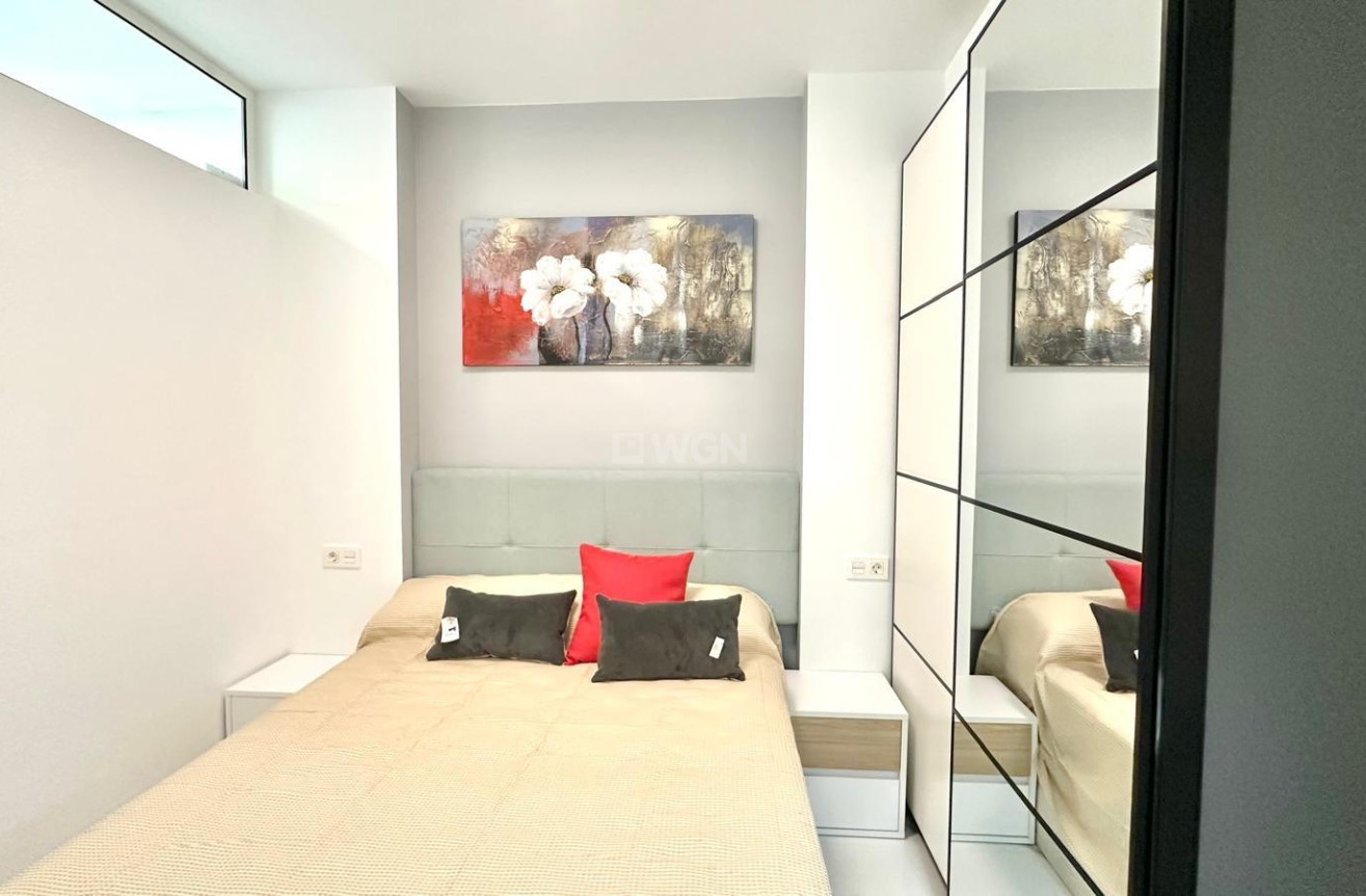 Wiederverkauf - Wohnung - Torrevieja - Playa del Cura