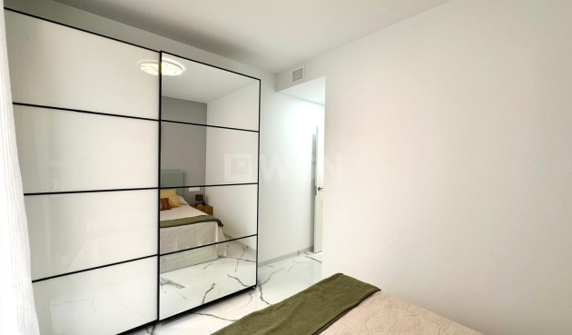 Wiederverkauf - Wohnung - Torrevieja - Playa del Cura