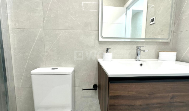 Wiederverkauf - Wohnung - Torrevieja - Playa del Cura
