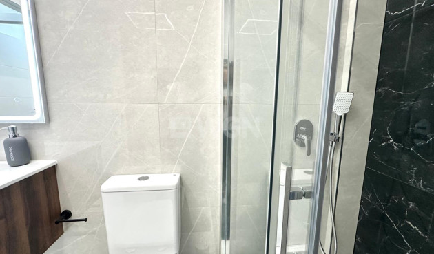 Wiederverkauf - Wohnung - Torrevieja - Playa del Cura