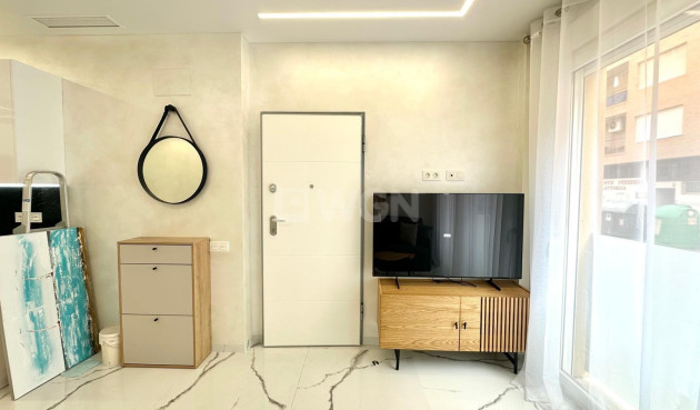 Wiederverkauf - Wohnung - Torrevieja - Playa del Cura