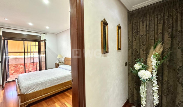 Odsprzedaż - Kamienica - Torrevieja - La Siesta