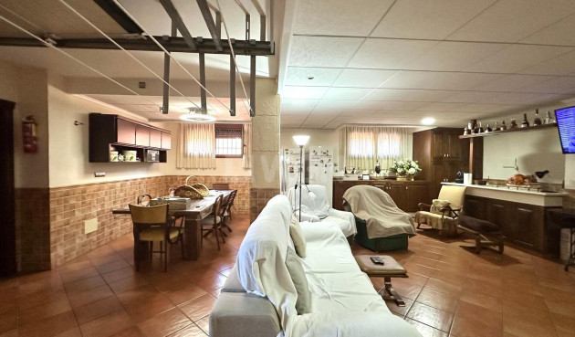 Odsprzedaż - Kamienica - Torrevieja - La Siesta