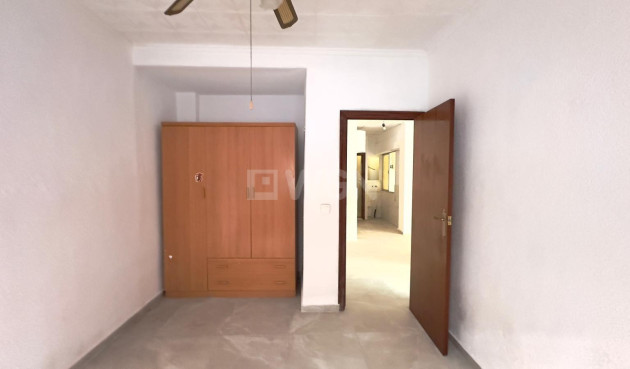 Wiederverkauf - Wohnung - Torrevieja - Centro