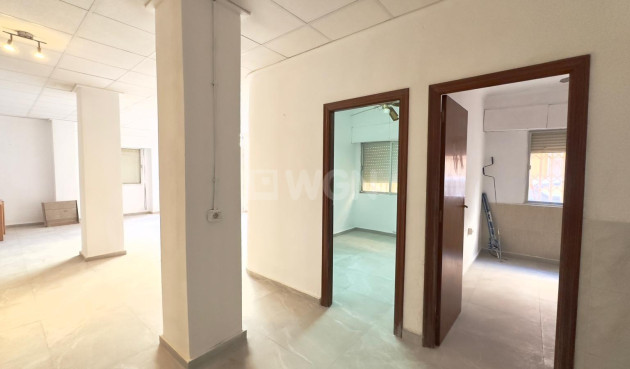 Wiederverkauf - Wohnung - Torrevieja - Centro