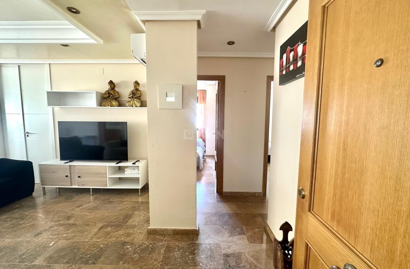 Resale - Apartment / flat - Torrevieja