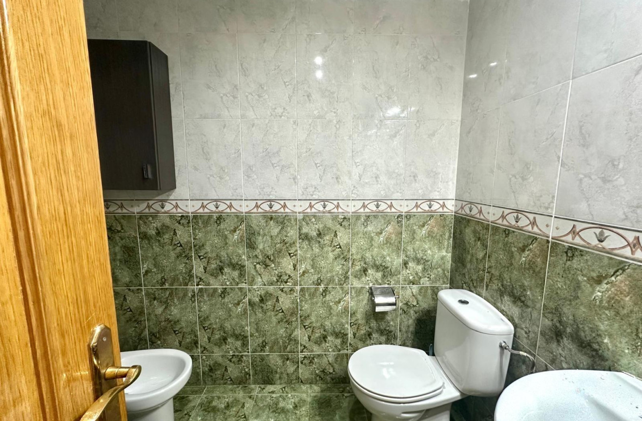 Resale - Apartment / flat - Torrevieja