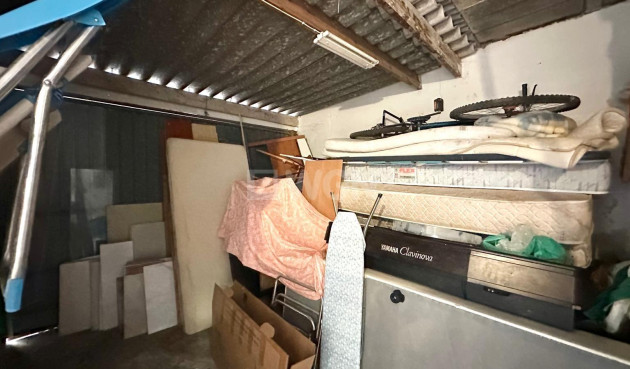 Odsprzedaż - Kamienica - Torrevieja - Playa del Cura