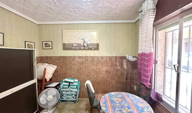 Odsprzedaż - Kamienica - Torrevieja - Playa del Cura