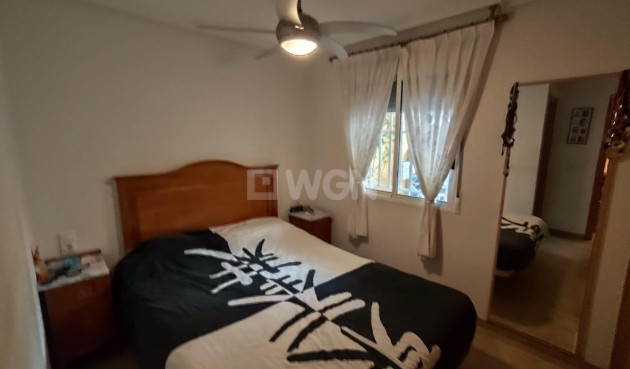 Resale - Apartment / flat - Torrevieja - Estacion De Autobuses