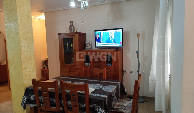 Resale - Apartment / flat - Torrevieja - Estacion De Autobuses