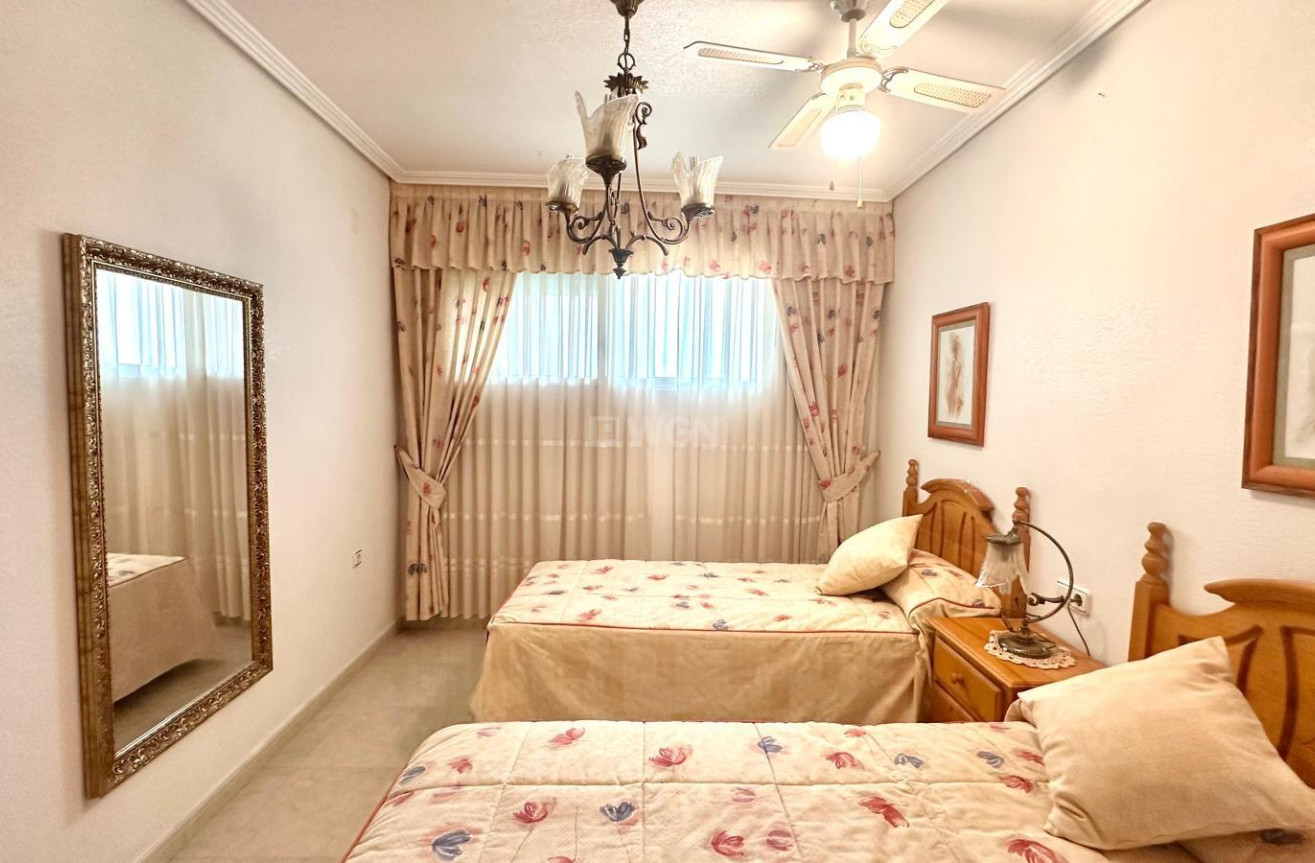 Odsprzedaż - Daszek - Torrevieja - Centro