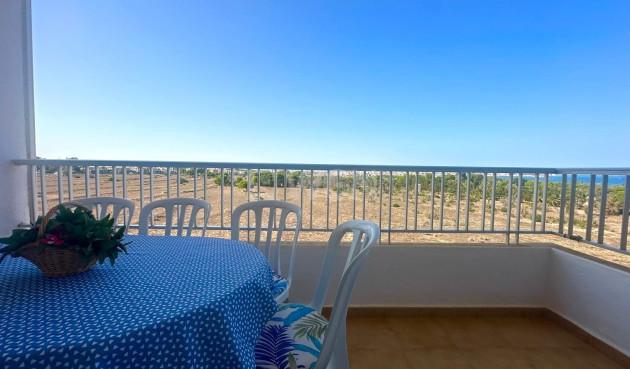 Odsprzedaż - Mieszkanie w bloku - Torrevieja - Punta Prima