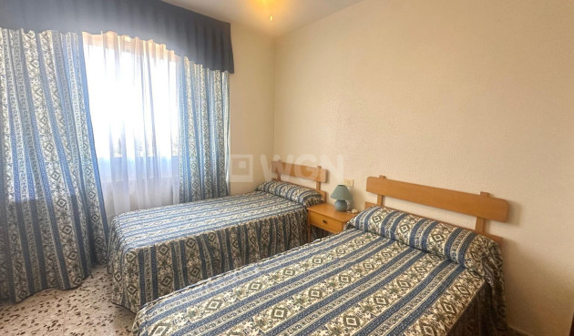 Odsprzedaż - Mieszkanie w bloku - Torrevieja - Punta Prima