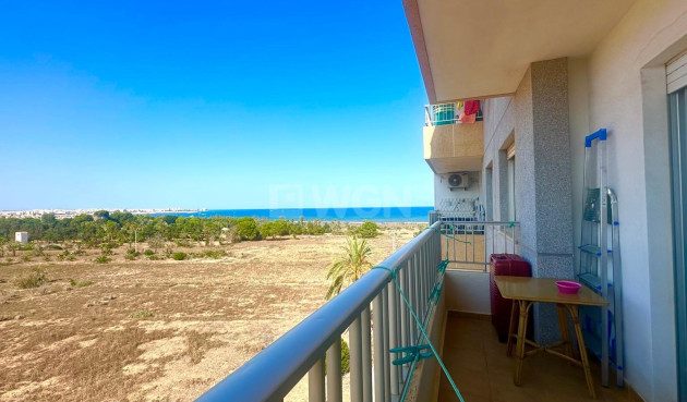 Odsprzedaż - Mieszkanie w bloku - Torrevieja - Punta Prima