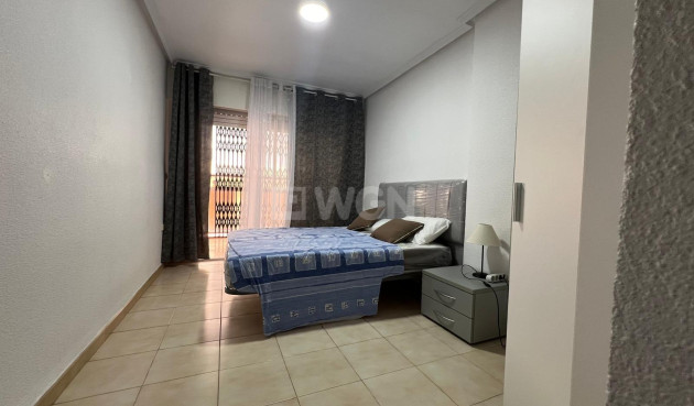 Wiederverkauf - Wohnung - Torrevieja - Playa del Cura