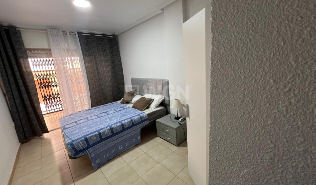 Wiederverkauf - Wohnung - Torrevieja - Playa del Cura