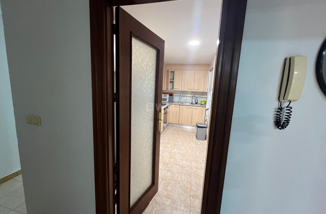 Wiederverkauf - Wohnung - Torrevieja - Playa del Cura