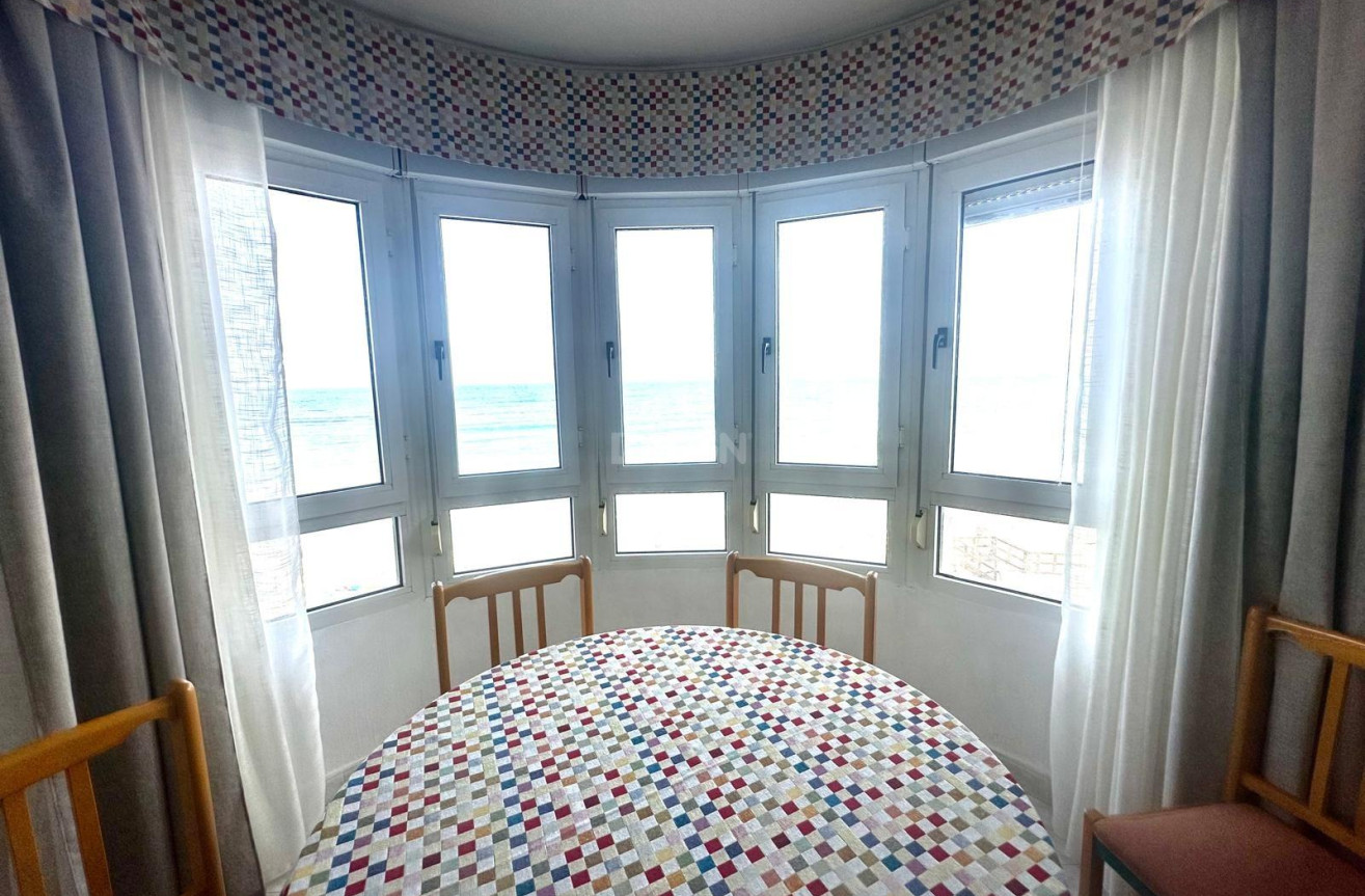 Reventa - Apartamento / piso - Torrevieja - Centro