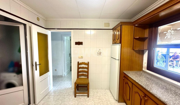 Reventa - Apartamento / piso - Torrevieja - Centro