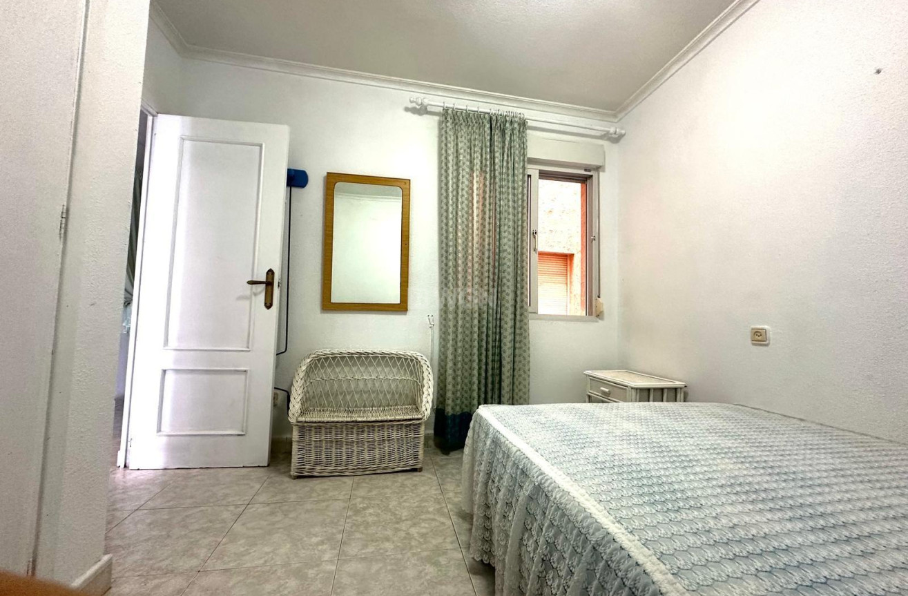 Reventa - Apartamento / piso - Torrevieja - Centro