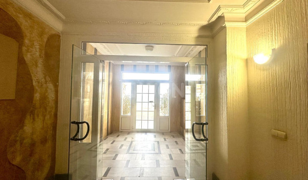 Reventa - Apartamento / piso - Torrevieja - Centro