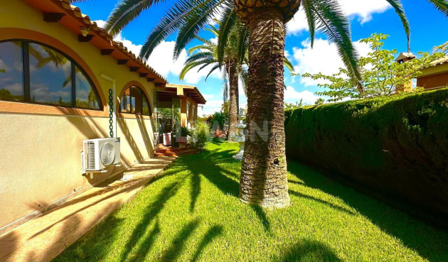 Wiederverkauf - Villa - Cabo Roig - Costa Blanca