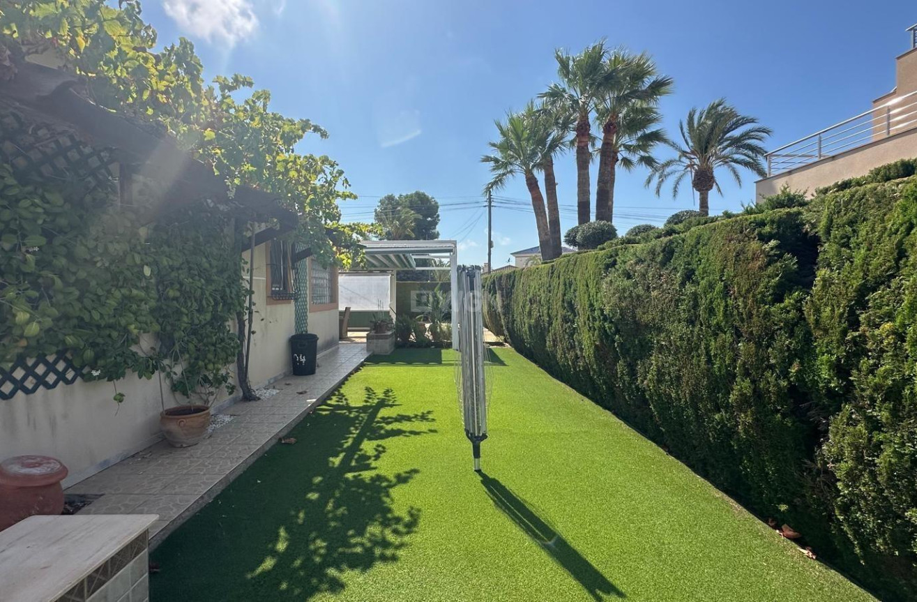 Wiederverkauf - Villa - Cabo Roig - Costa Blanca