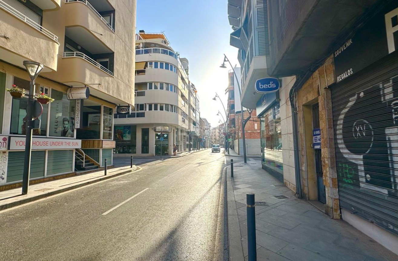 Reventa - Apartamento / piso - Torrevieja