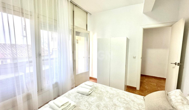 Reventa - Apartamento / piso - Torrevieja