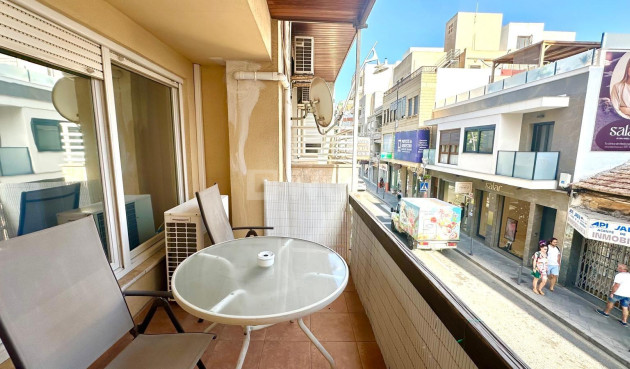 Reventa - Apartamento / piso - Torrevieja
