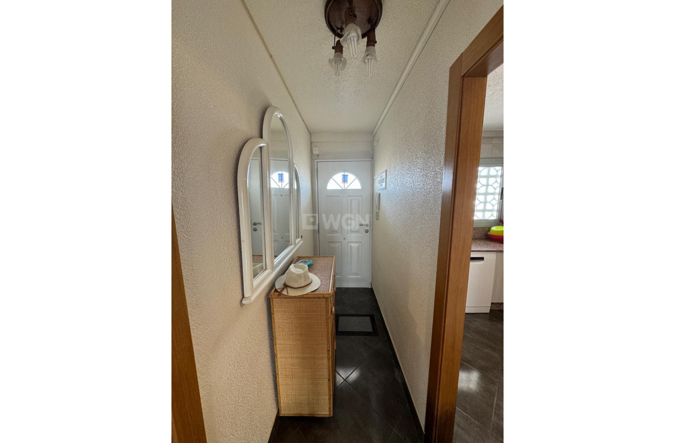 Wiederverkauf - Wohnung - Torrevieja - Playa del Cura