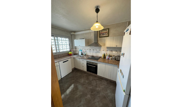 Wiederverkauf - Wohnung - Torrevieja - Playa del Cura