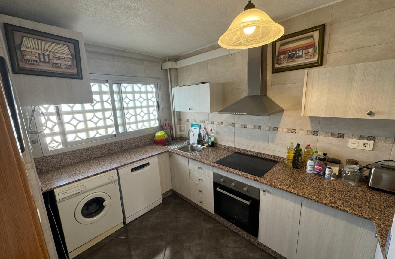 Wiederverkauf - Wohnung - Torrevieja - Playa del Cura