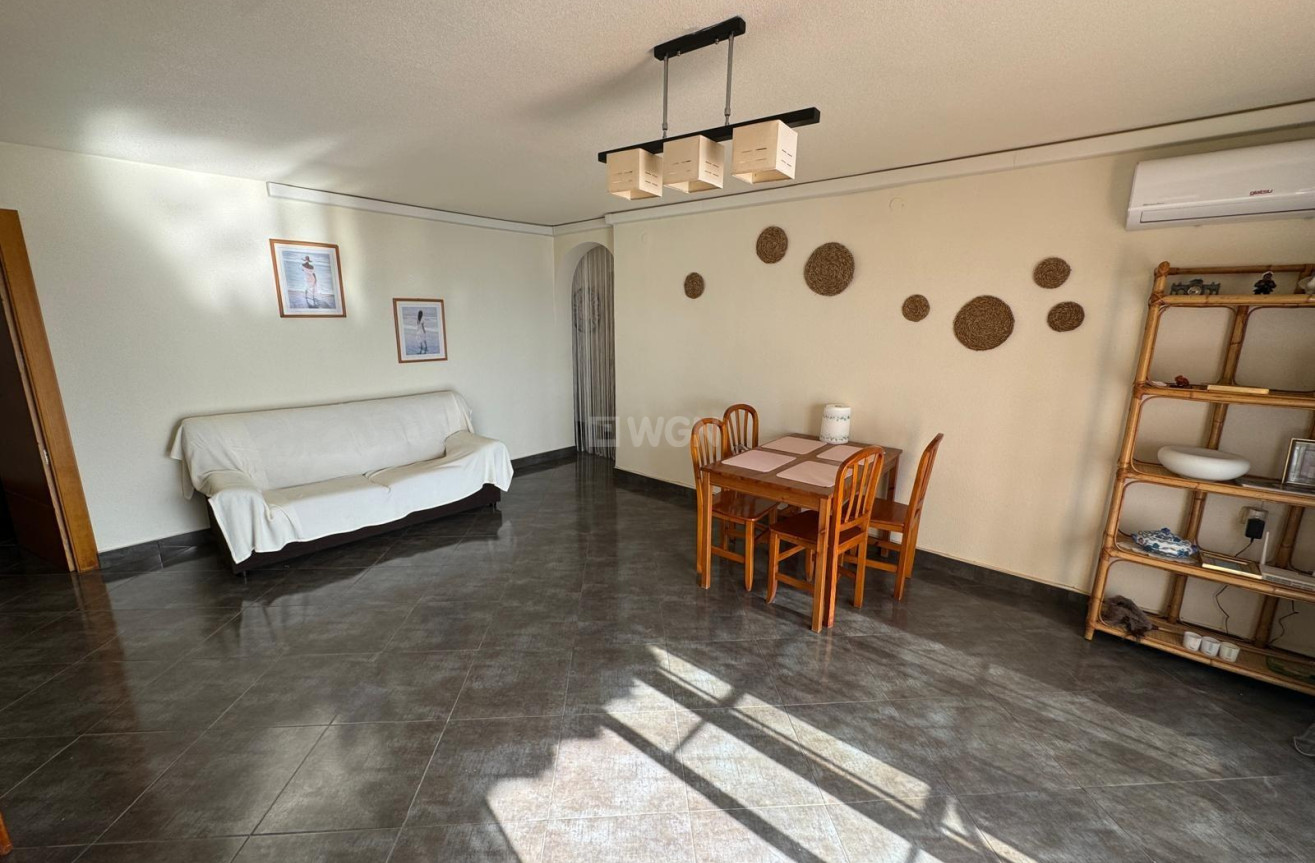 Wiederverkauf - Wohnung - Torrevieja - Playa del Cura