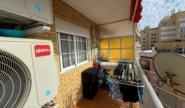 Wiederverkauf - Wohnung - Torrevieja - Playa del Cura