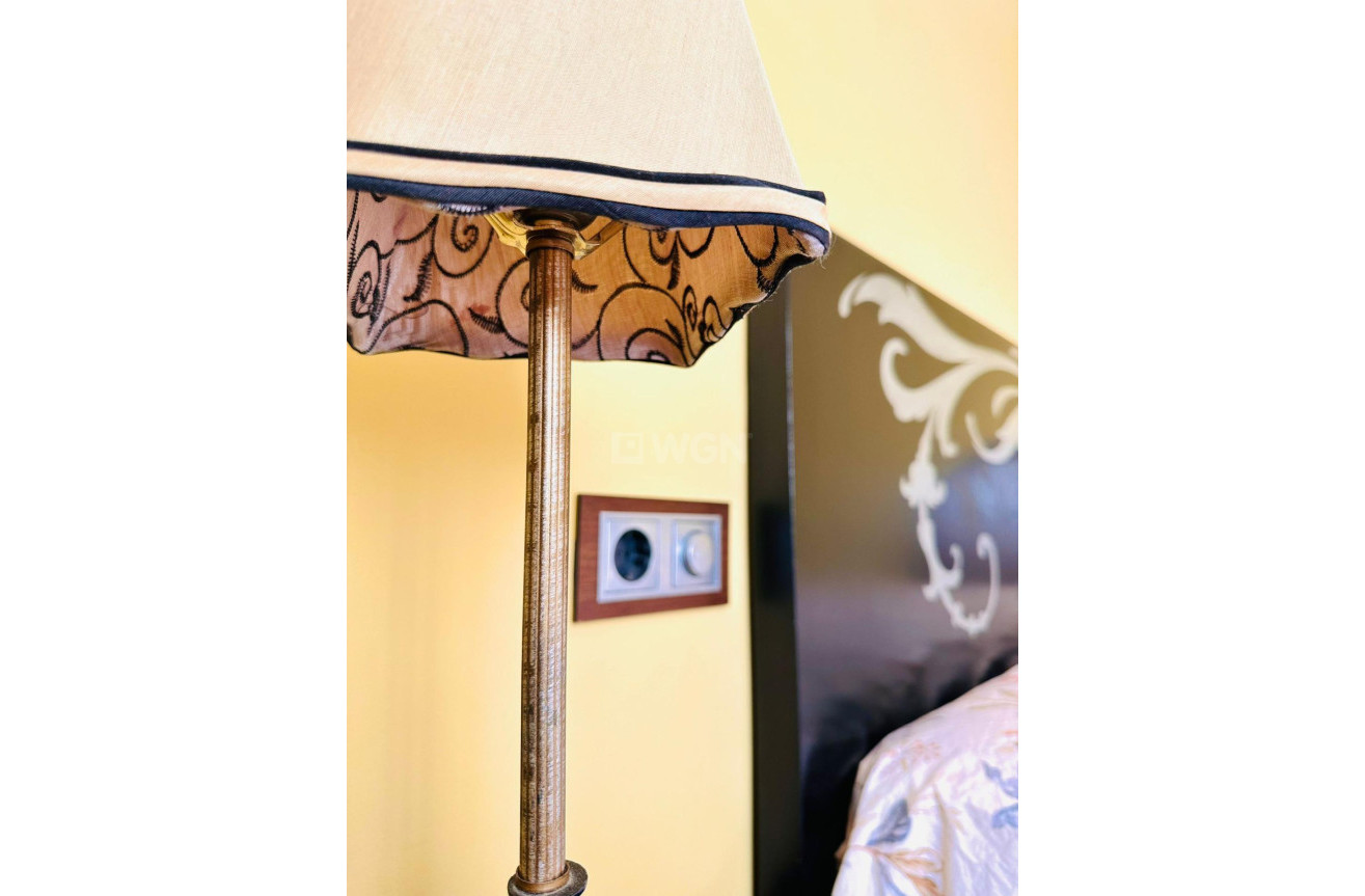 Odsprzedaż - Mieszkanie w bloku - Torrevieja - Estacion De Autobuses